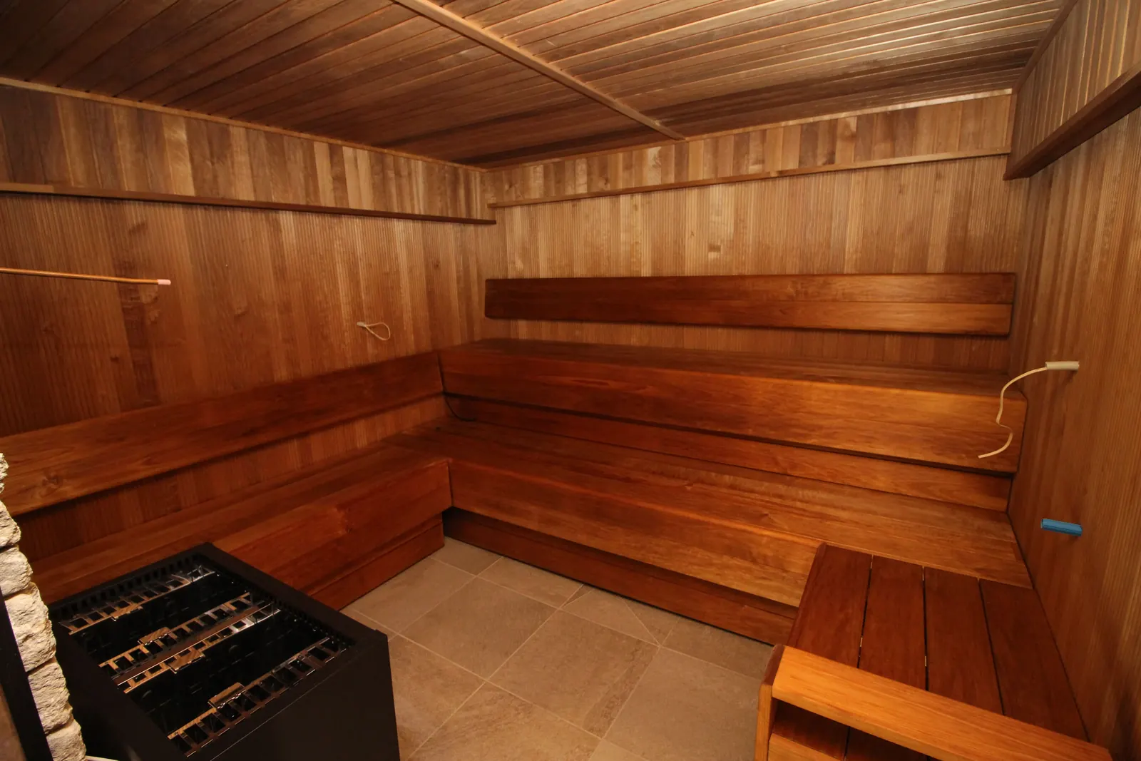 Pool house pair, Hamilton